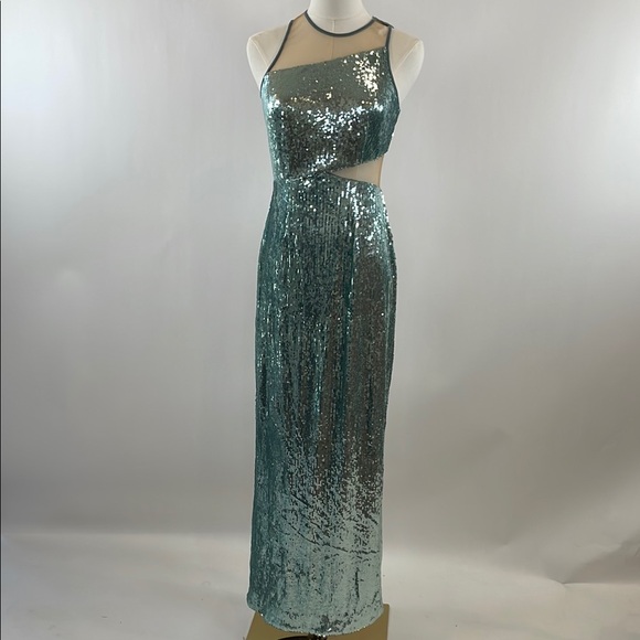 Toccin Sequin Cut Out Gown, 2 - Picture 9 of 17